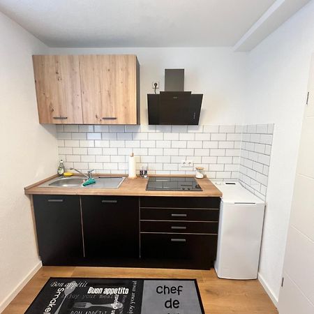 Appartment New York Naehe Duesseldorf, Messe, Hbf, City, Wifi, Helios Hospital เครเฟลด์ ภายนอก รูปภาพ