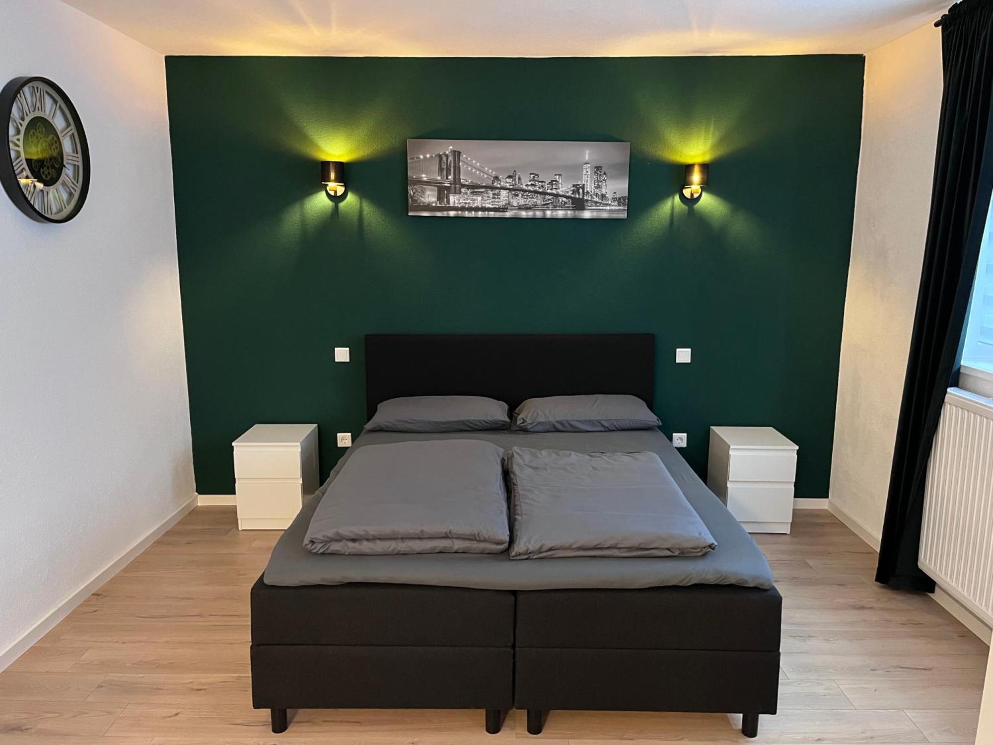 Appartment New York Naehe Duesseldorf, Messe, Hbf, City, Wifi, Helios Hospital เครเฟลด์ ภายนอก รูปภาพ