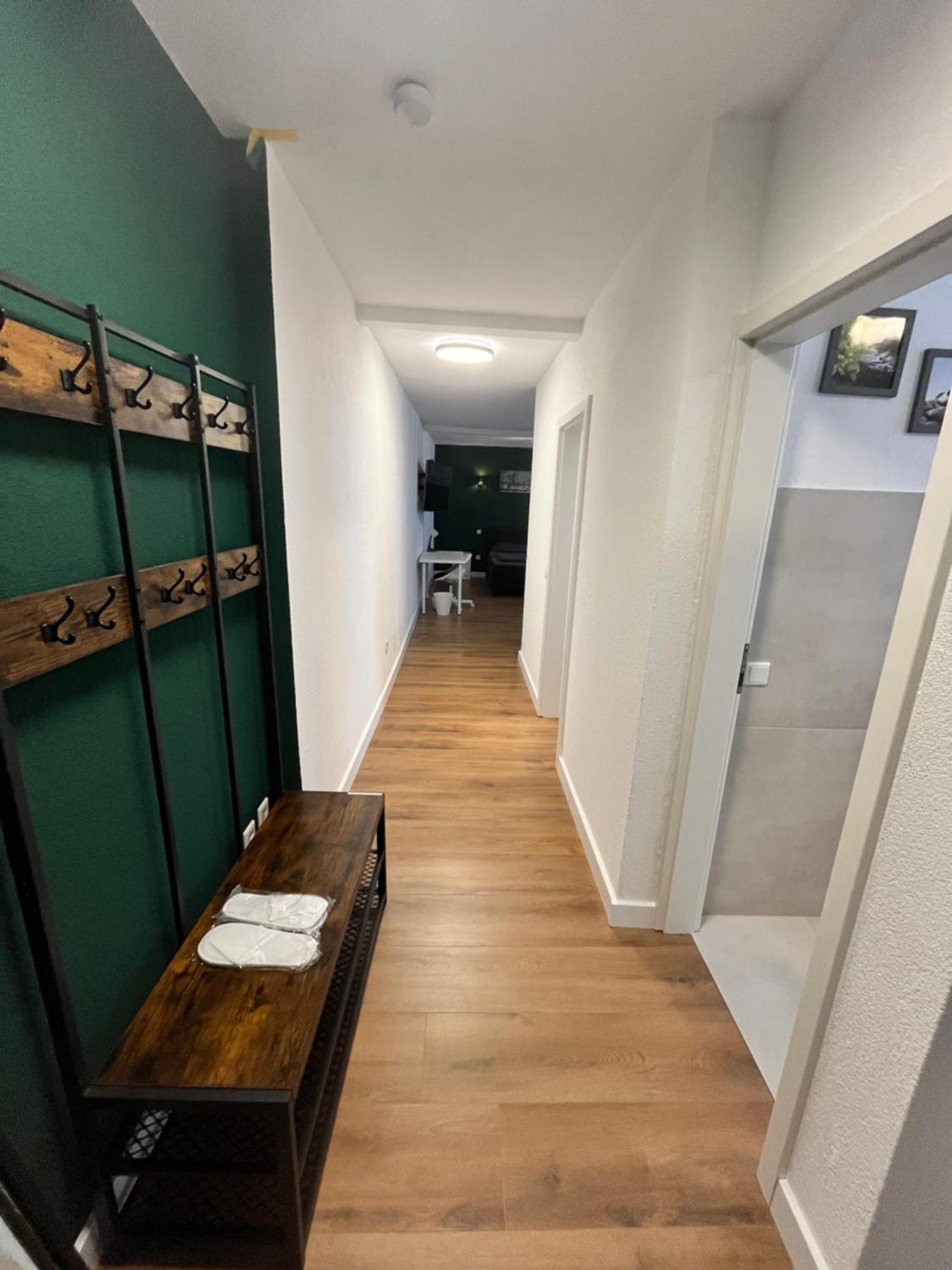 Appartment New York Naehe Duesseldorf, Messe, Hbf, City, Wifi, Helios Hospital เครเฟลด์ ภายนอก รูปภาพ
